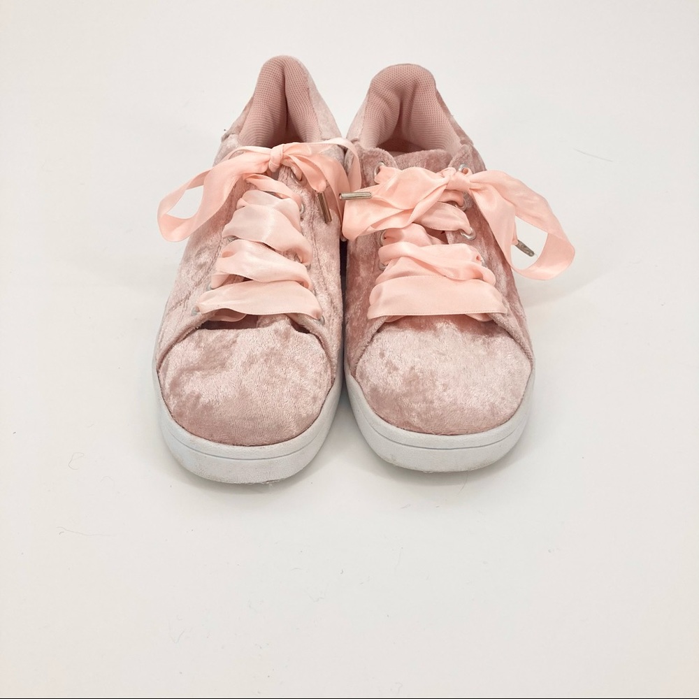 Sugar Velvet/Ribbon sneakers size 6 - Picture 2 of 8
